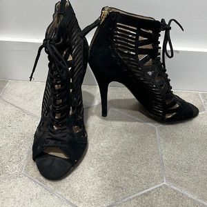 Nine West black size 7 booties worn a couple of times